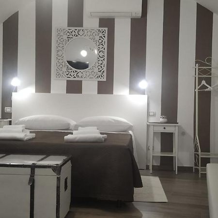 Comeacasa B&B Palo del Colle Екстериор снимка