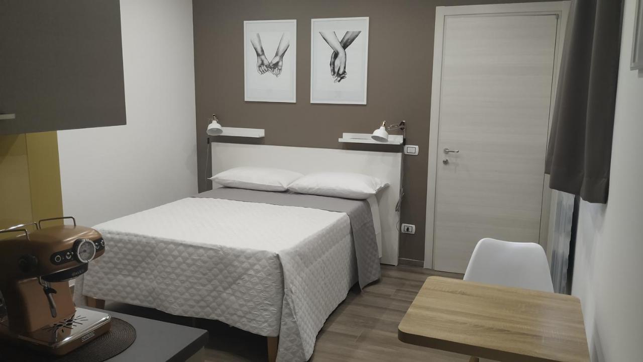 Comeacasa B&B Palo del Colle Екстериор снимка